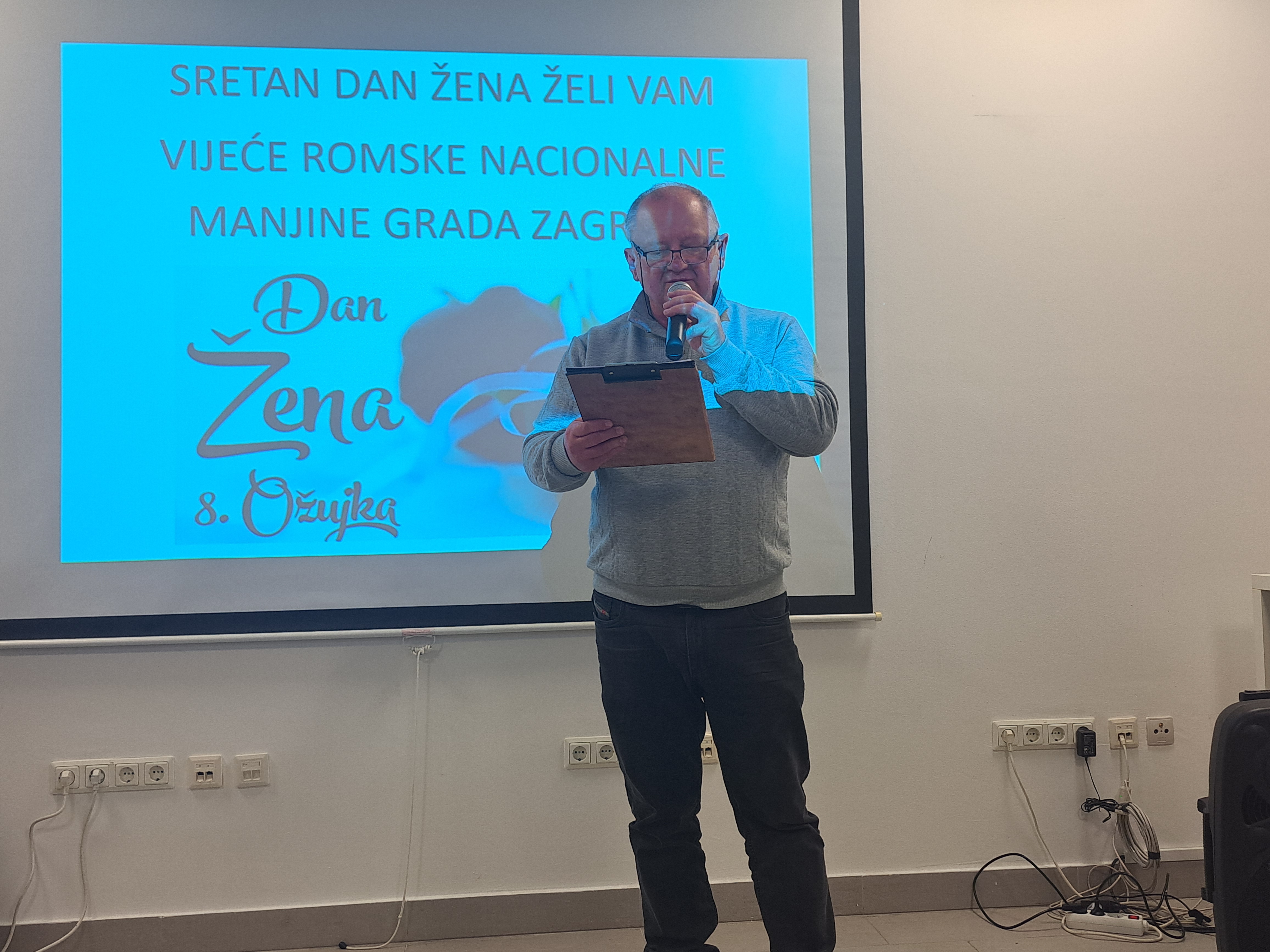 Žene Romkinje proslavile Dan žena